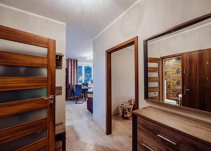 Zielona 11 * Jelenia Góra